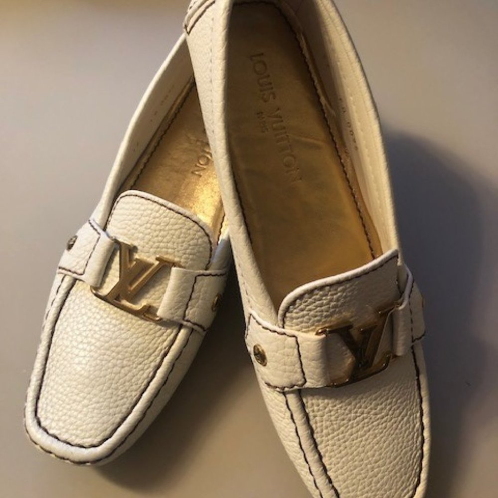 Louis Vuitton ladies mocassin shoes